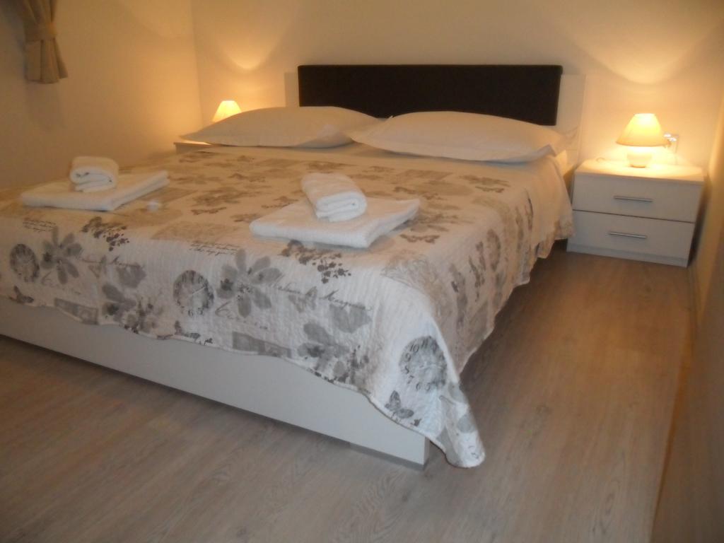Apartament Apartman Soda Trogir Zewnętrze zdjęcie